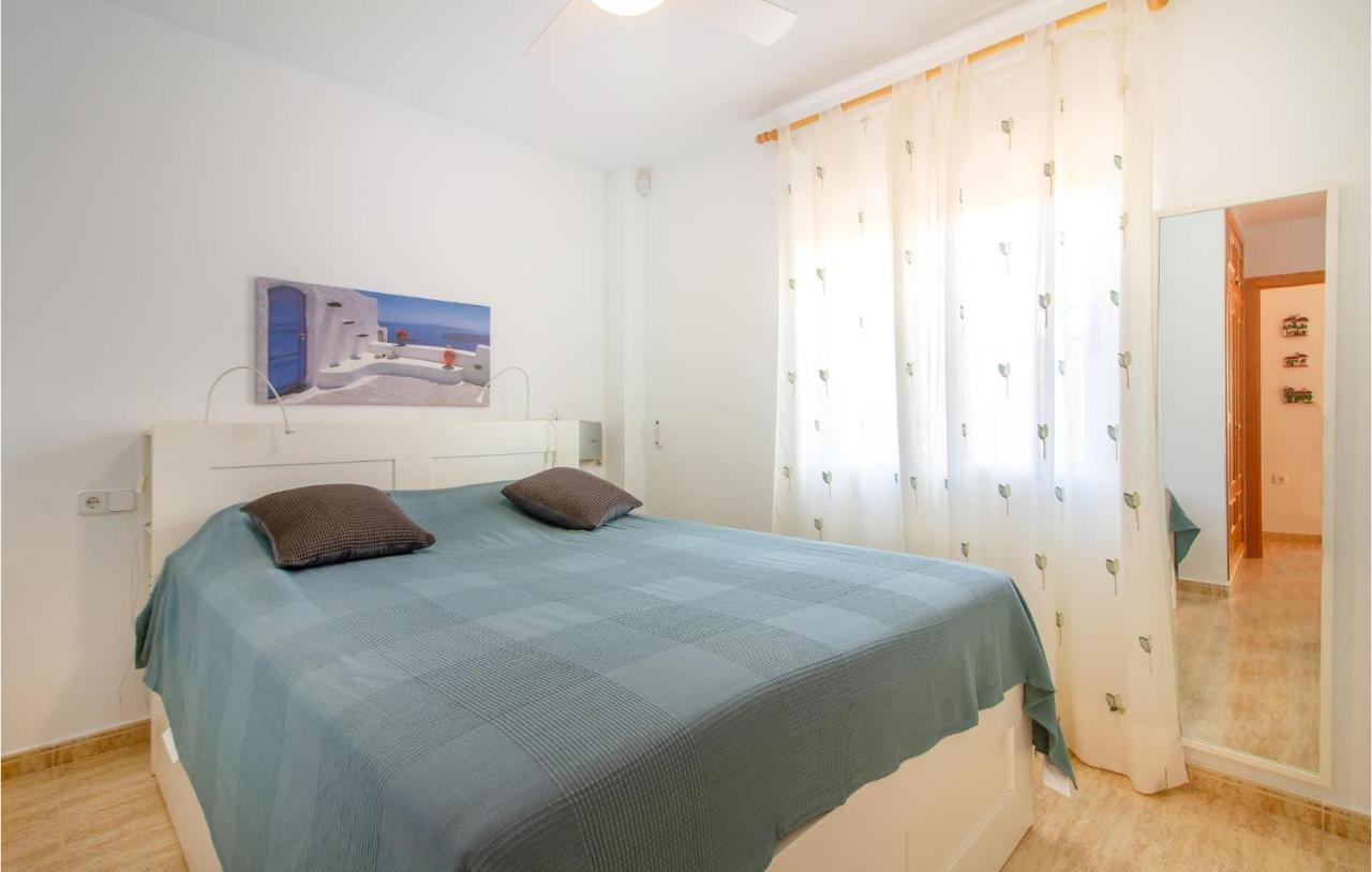 4 Bedroom Cozy Home In ปีลาร์ เดลา ออราดาดา ภายนอก รูปภาพ